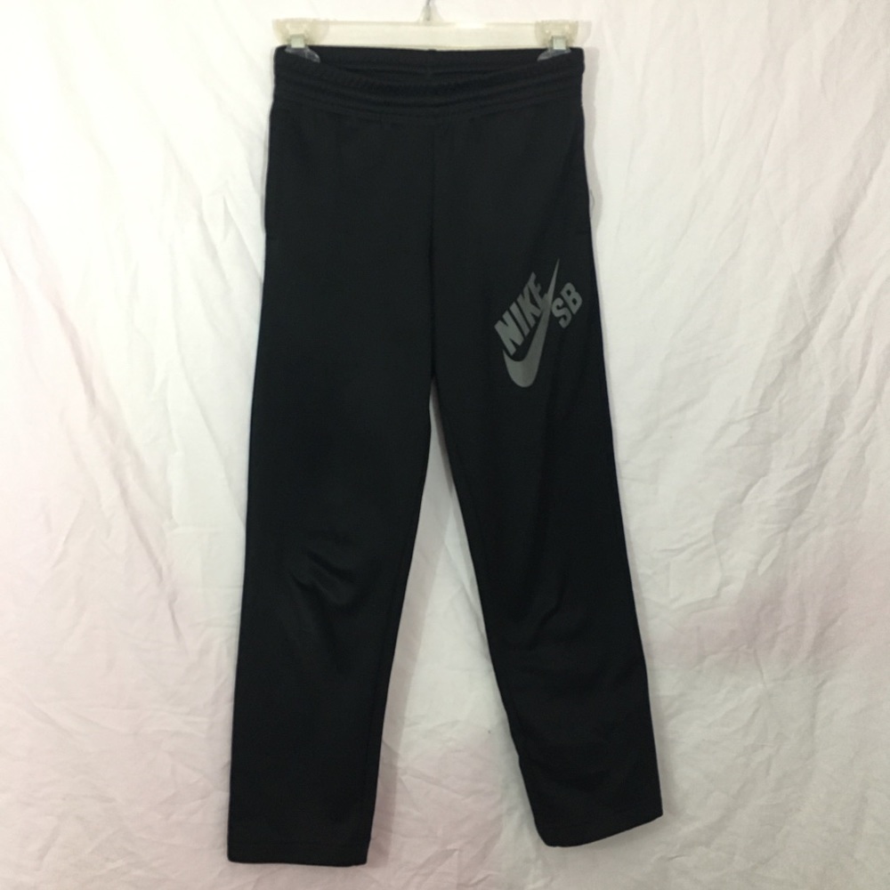 Nike sweatpants with adjustable waistband